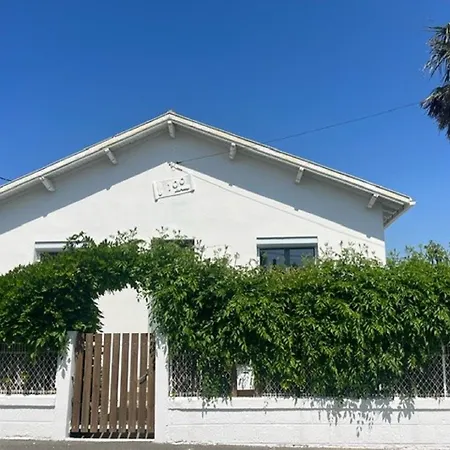 Jolie En Bord De Avec Wifi Ferienhaus *